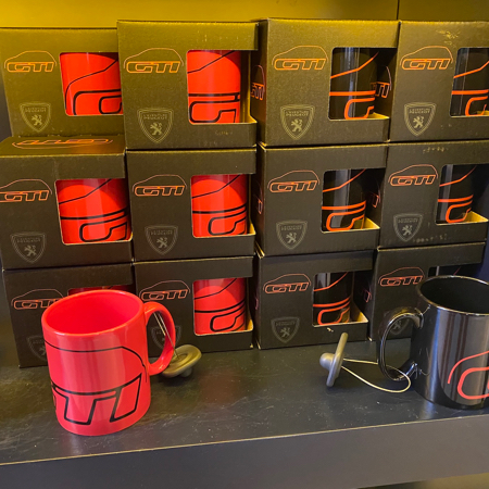La boutique du Musée de l'Aventure Peugeot.