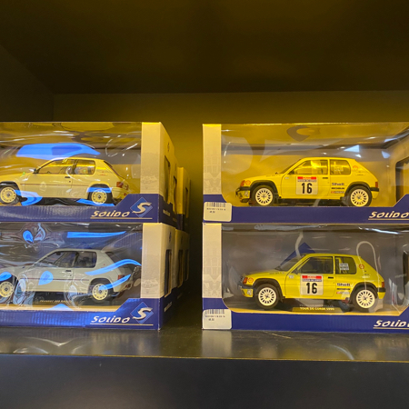La boutique du Musée de l'Aventure Peugeot.