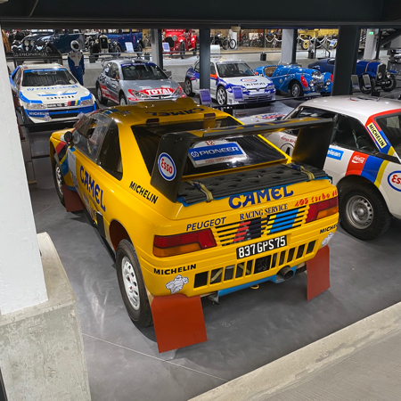 Peugeot 405 T16 Grand Raid 1990 au Musée de l'Aventure Peugeot.