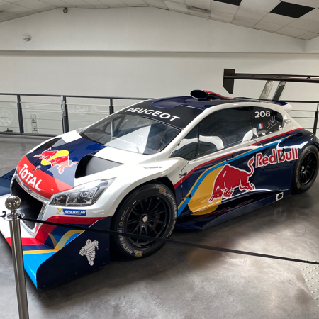 Peugeot 208 T16 Pikes Peak 2013 au Musée de l'Aventure Peugeot.
